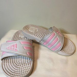 Adidas Girls Pink Bumpy Soccer Flops - Size  13